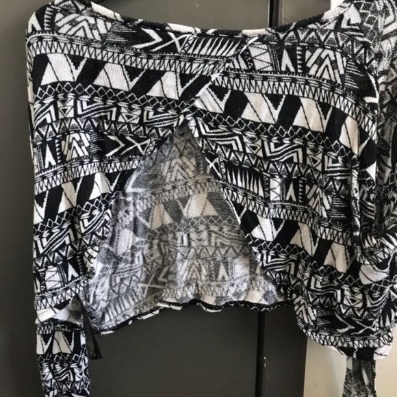 Fancy H&M Blouse - Picture 2 of 2